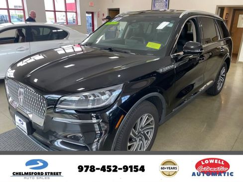 Used 2023 Lincoln Aviator AWD image 1