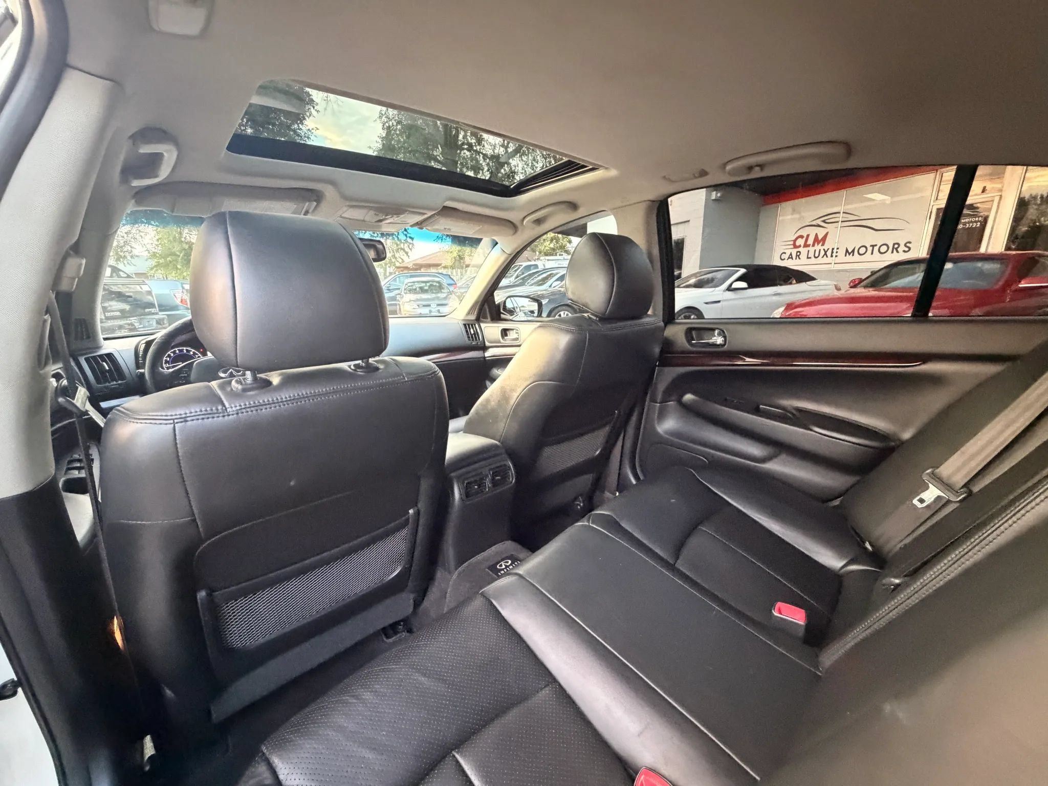 Used 2012 INFINITI G37 x Sedan w/ Premium Pkg AWD/4WD image 12