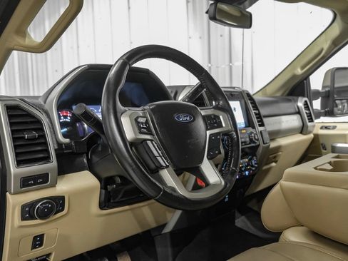 Used 2020 Ford F250 Lariat w/ Lariat Value Package AWD/4WD image 15