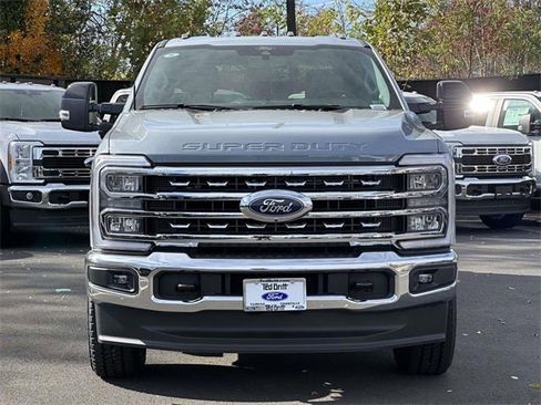 New 2026 Ford F250 Lariat w/ FX4 Off-Road Package image 6