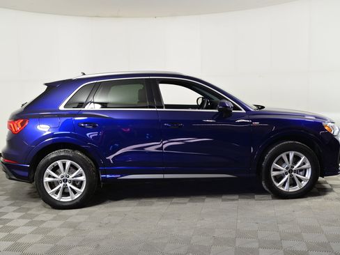 Certified 2025 Audi Q3 2.0T Premium w/ Convenience Package image 7