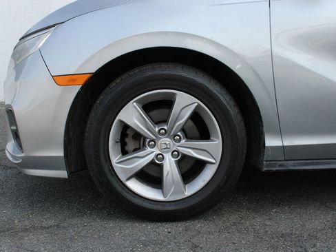 Used 2018 Honda Odyssey EX-L image 3