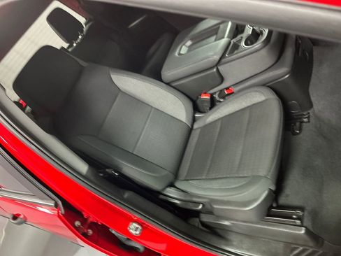 Used 2024 Chevrolet Silverado 2500 Custom w/ Custom Value Package image 25