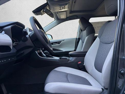 New 2025 Toyota RAV4 XLE image 11