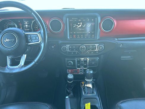 Used 2020 Jeep Gladiator Rubicon AWD/4WD image 12