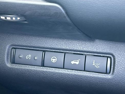 New 2026 Nissan Pathfinder Platinum AWD/4WD image 27