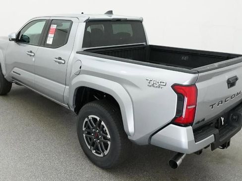 New 2025 Toyota Tacoma TRD Sport image 5