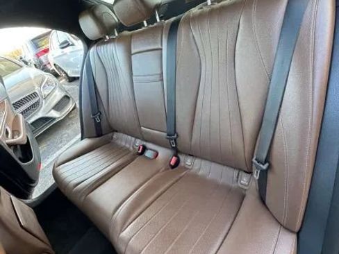 Used 2017 Mercedes-Benz E 300 image 21