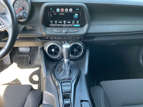 Used 2016 Chevrolet Camaro SS RWD image 12