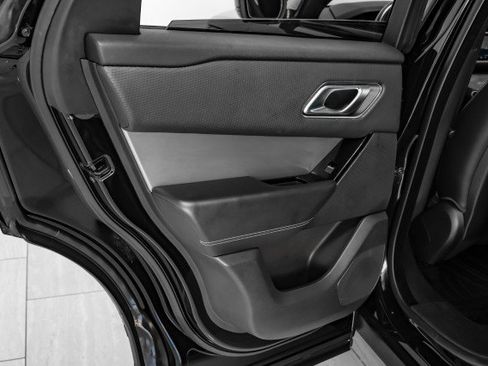 Used 2020 Land Rover Range Rover Velar R-Dynamic S image 43