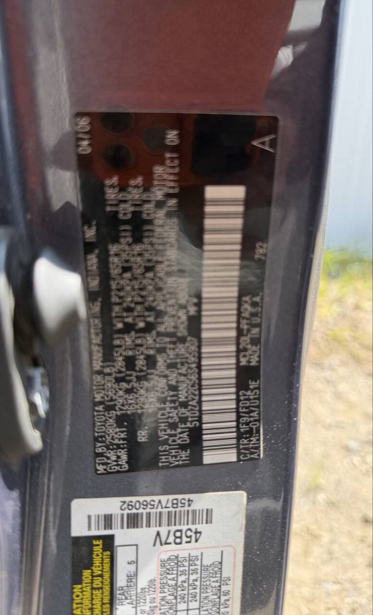 Used 2006 Toyota Sienna XLE FWD image 42