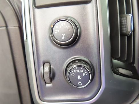 Used 2016 Chevrolet Silverado 1500 LT w/ LT Convenience Package AWD/4WD image 33