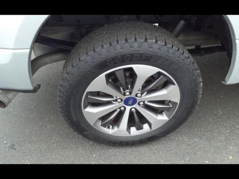 Used 2019 Ford F150 XL w/ Equipment Group 101A Mid AWD/4WD image 20