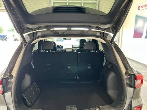 Used 2023 Ford Escape Platinum AWD/4WD image 14