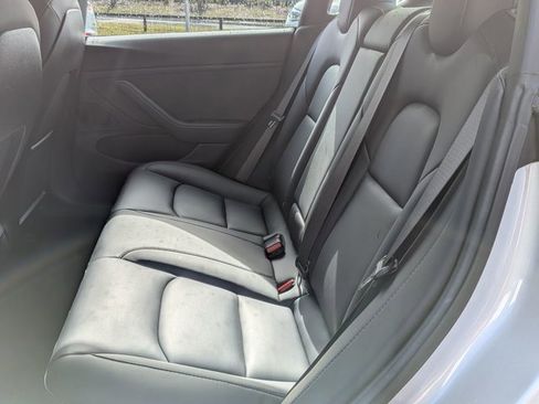 Used 2018 Tesla Model 3 Long Range image 11