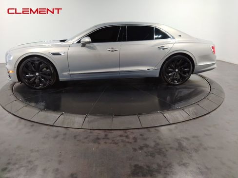 Used 2020 Bentley Flying Spur W12 w/ First Edition Specification image 9