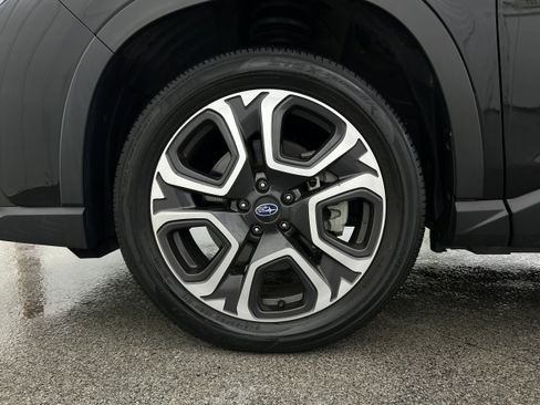 Used 2023 Subaru Ascent Limited AWD/4WD image 38