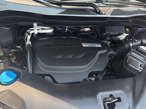 Used 2020 Honda Pilot EX image 14