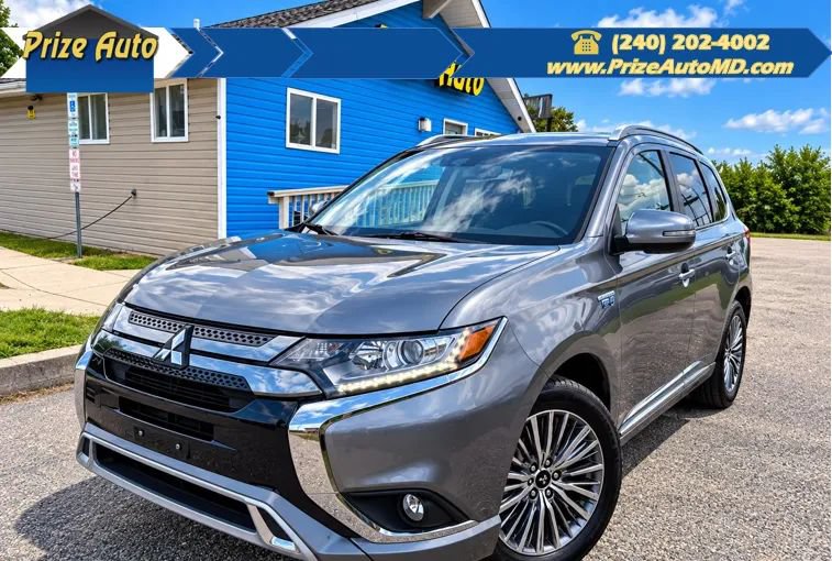 Used 2022 Mitsubishi Outlander SE AWD/4WD image 1