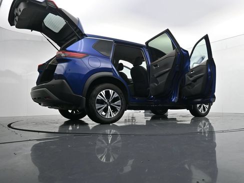 Used 2023 Nissan Rogue SV AWD/4WD image 44