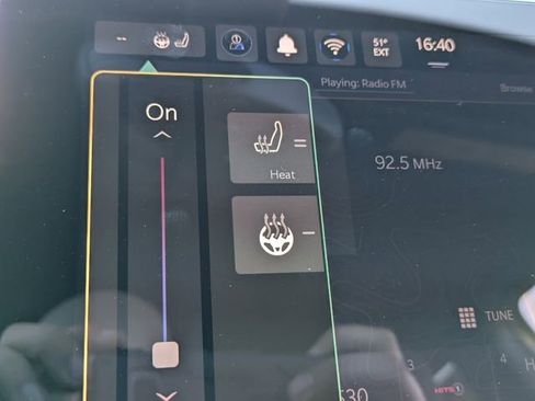 New 2026 Jeep Compass Latitude image 22