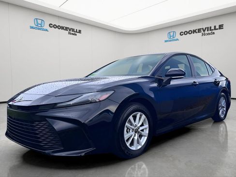 Used 2026 Toyota Camry LE FWD image 2