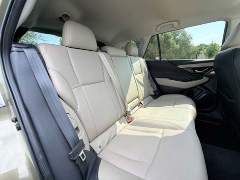 Certified 2021 Subaru Outback Limited AWD/4WD image 18