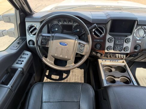 Used 2016 Ford F250 Lariat w/ Chrome Package AWD/4WD image 9