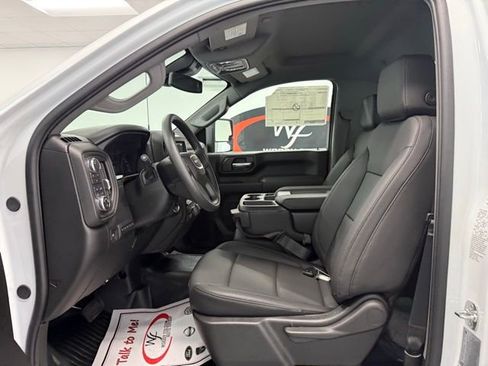 New 2026 GMC Sierra 3500 Pro w/ Convenience Package image 8