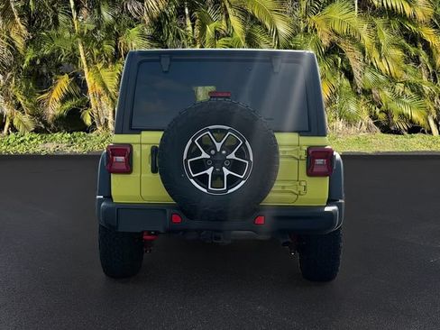 Used 2024 Jeep Wrangler Unlimited Rubicon w/ Capability Package AWD/4WD image 7