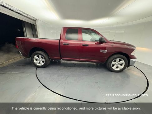 Used 2024 RAM 1500 Classic SLT image 7