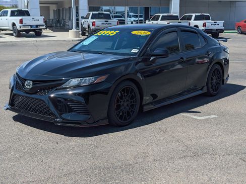 Used 2020 Toyota Camry TRD image 5