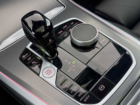 Used 2023 BMW X5 M50i w/ Climate Comfort Package image 19