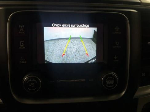 Used 2020 RAM 1500 Classic SLT RWD image 14