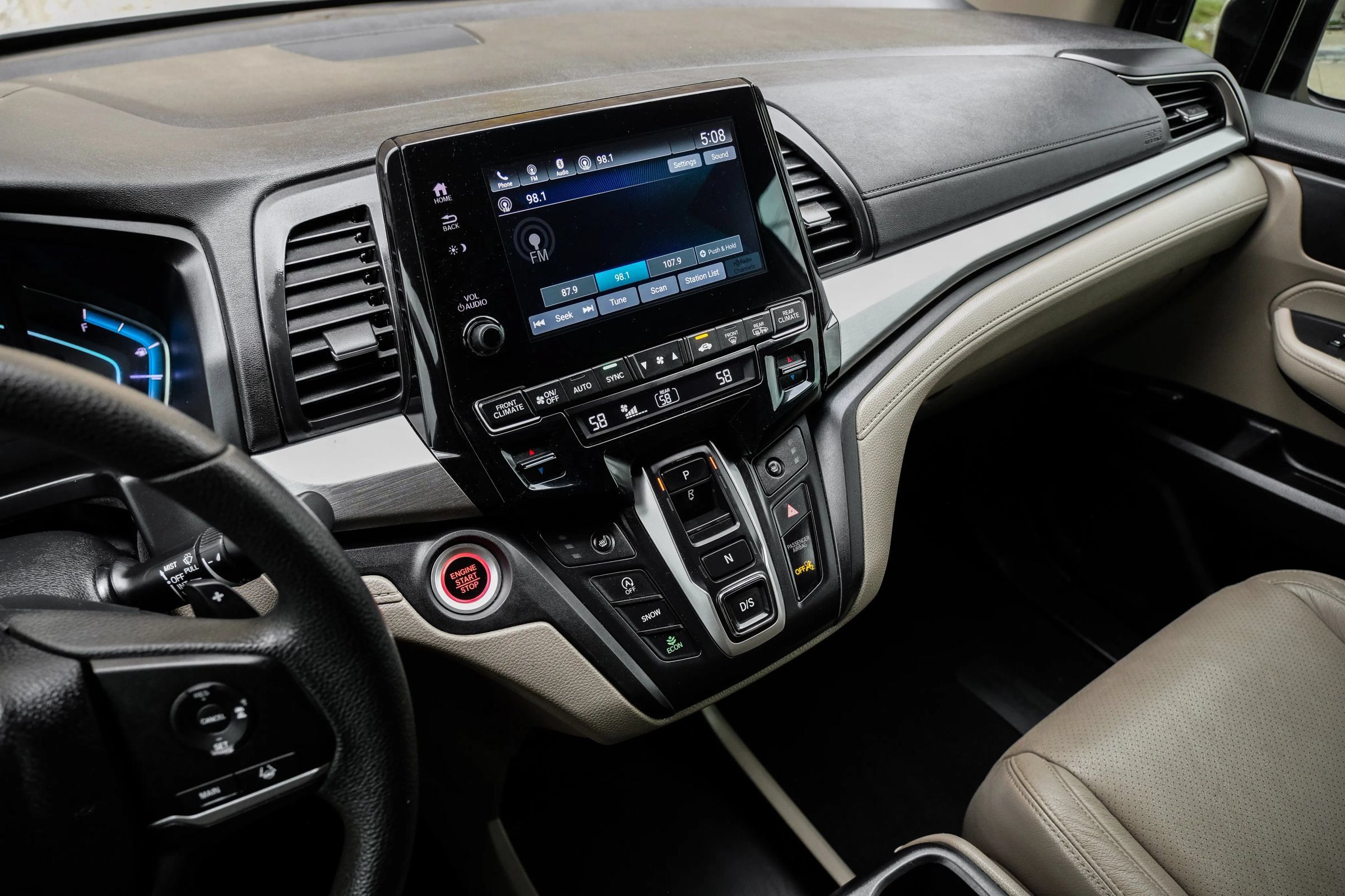 Used 2020 Honda Odyssey EX image 27