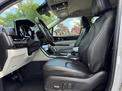 Used 2022 Kia Carnival SX FWD image 14