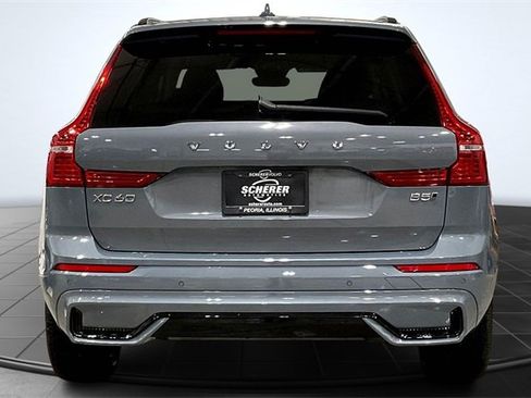 Certified 2023 Volvo XC60 B5 Plus w/ Climate Package image 4