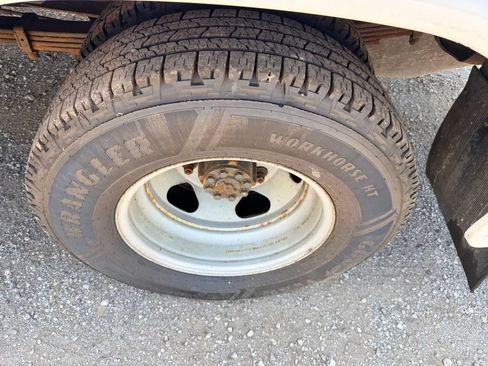 Used 2015 Chevrolet Silverado 3500 W/T RWD image 12