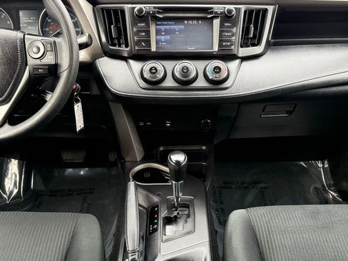 Used 2018 Toyota RAV4 LE w/ All Weather Liner Package AWD/4WD image 30