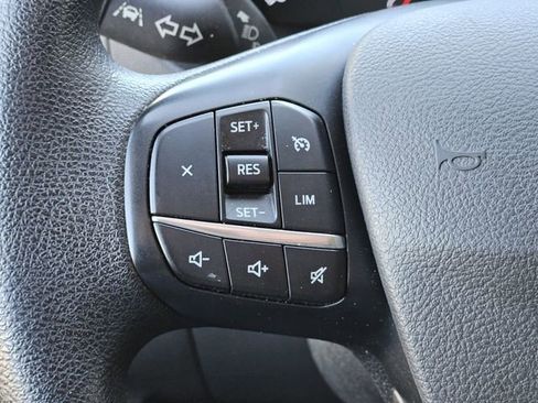 Used 2023 Ford Transit 350 XLT image 17