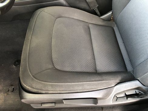 Used 2020 Chevrolet Colorado LT RWD image 19