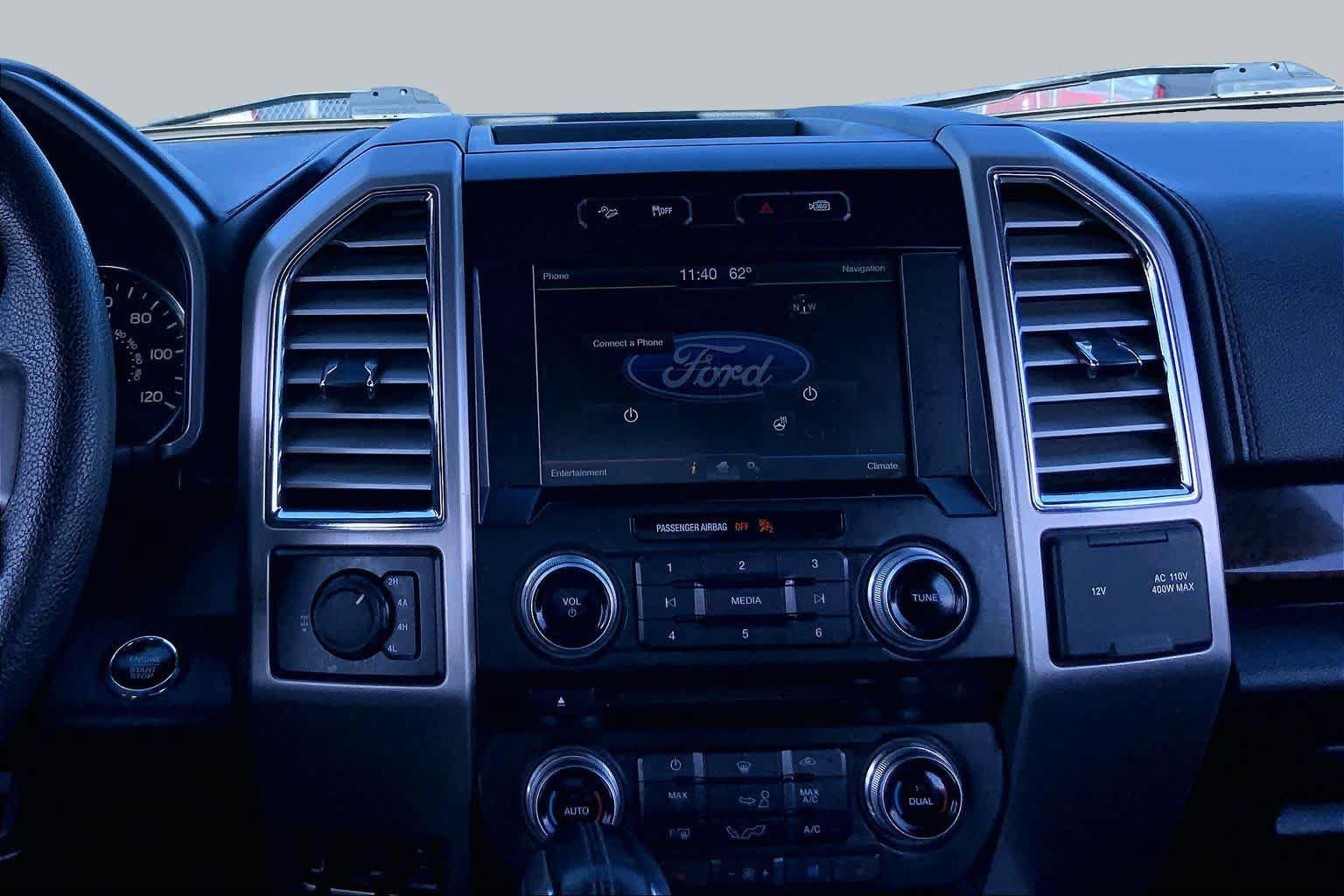 Used 2015 Ford F150 Platinum w/ Equipment Group 701A Luxury AWD/4WD image 7
