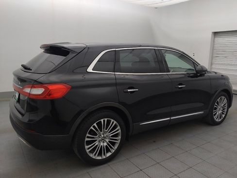 Used 2017 Lincoln MKX Reserve FWD image 10