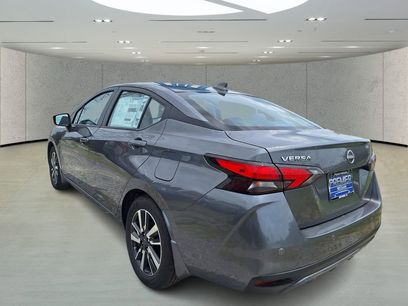 Used 2025 Nissan Versa SV w/ Trunk Package