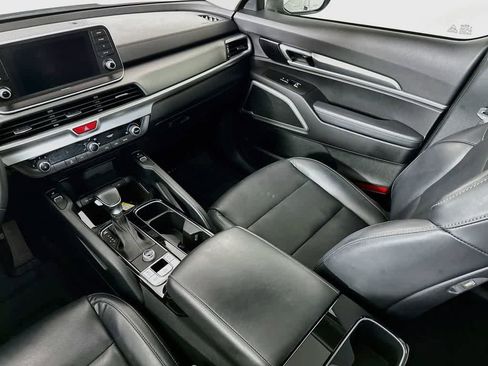 Used 2020 Kia Telluride S FWD image 11