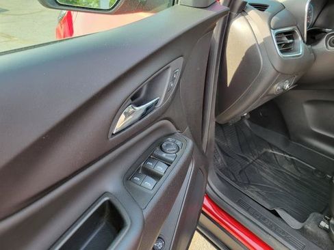 Used 2024 Chevrolet Equinox LT w/ LPO, Floor Liner Package AWD/4WD image 7