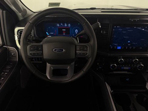 Used 2025 Ford F250 Lariat w/ Chrome Package AWD/4WD image 14