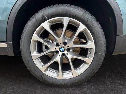 New 2026 BMW X5 xDrive40i w/ Climate Comfort Package image 31