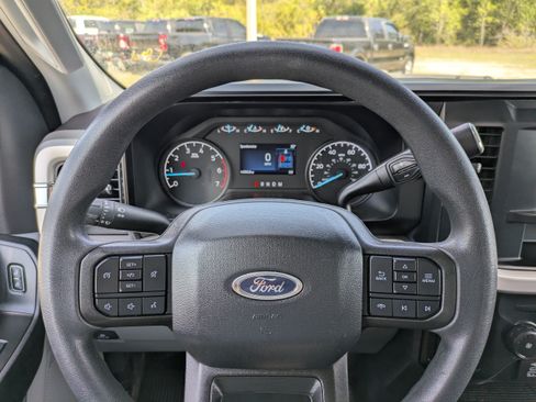 Used 2024 Ford F250 XL w/ XL Chrome Package AWD/4WD image 22