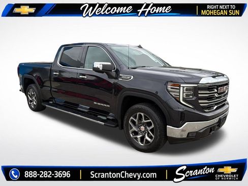 Certified 2022 GMC Sierra 1500 SLT w/ SLT Premium Plus Package AWD/4WD image 3